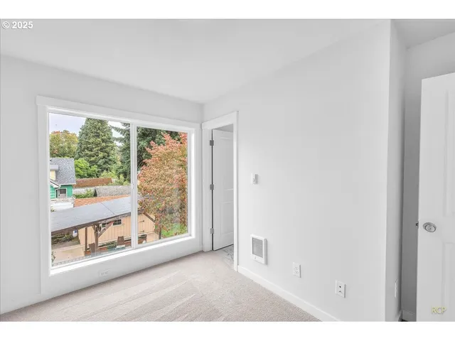 $299,900 | 9418 North Bristol Avenue, Portland, OR 97203