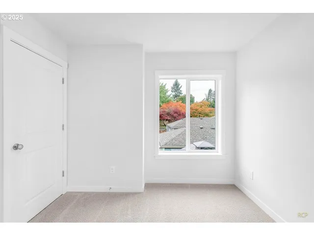 $299,900 | 9418 North Bristol Avenue, Portland, OR 97203