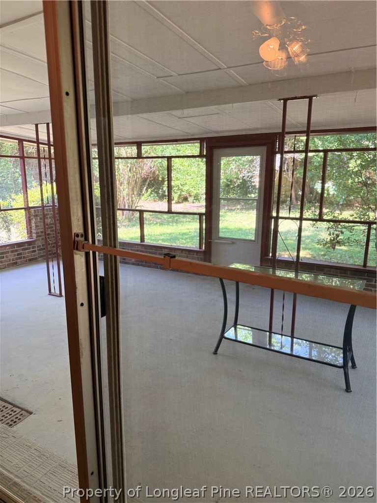 Screen porch