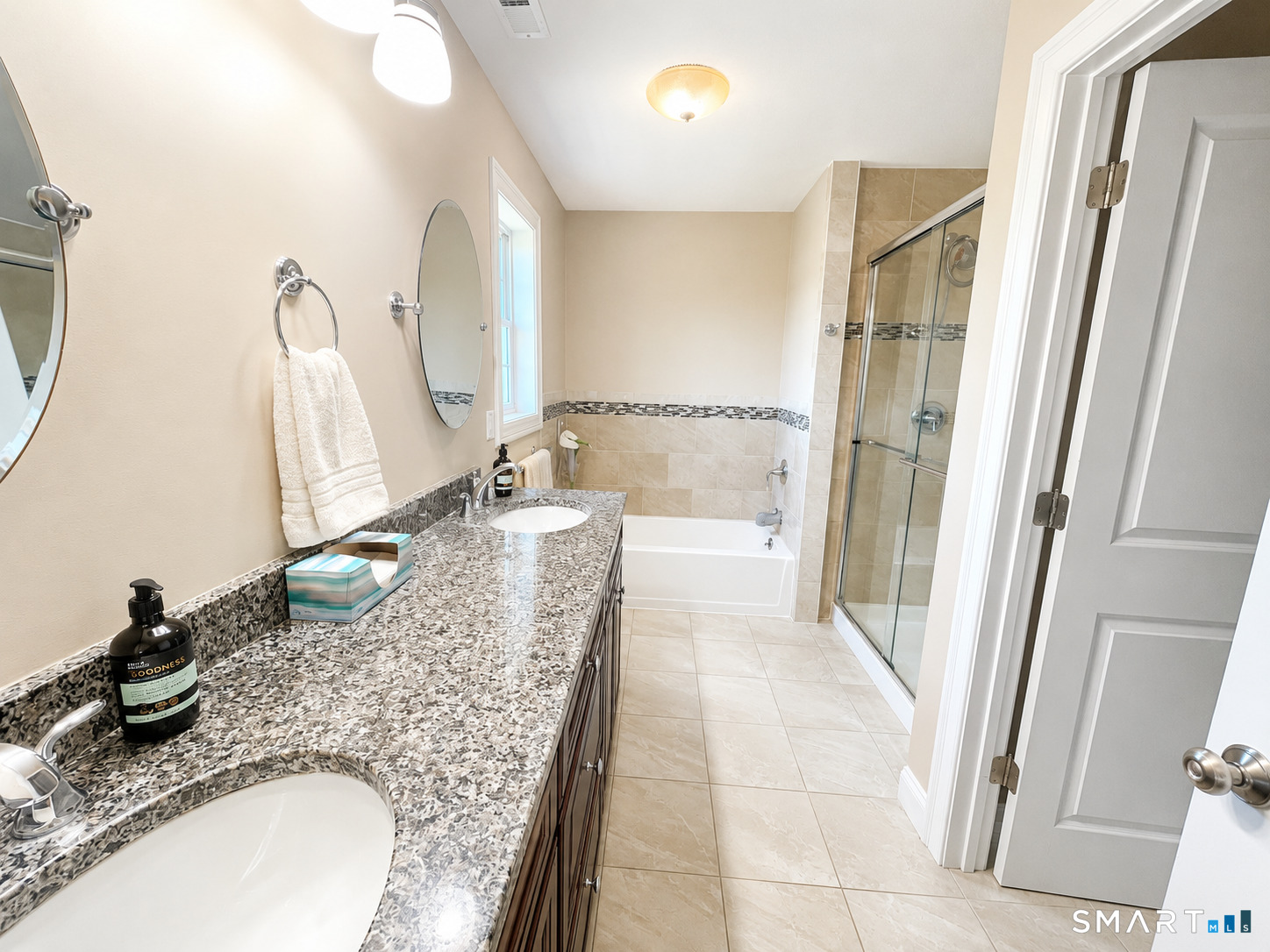 42 Ridgewood Terrace North Haven, CT 06473 - Photo 13 of 23
