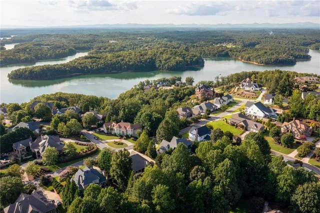 $1,095,000 | 3552 Lake Ridge Drive, Gainesville, GA 30506