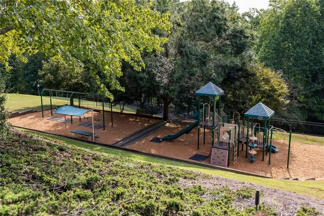 $1,095,000 | 3552 Lake Ridge Drive, Gainesville, GA 30506