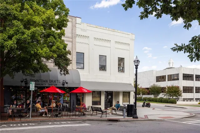 $1,095,000 | 3552 Lake Ridge Drive, Gainesville, GA 30506