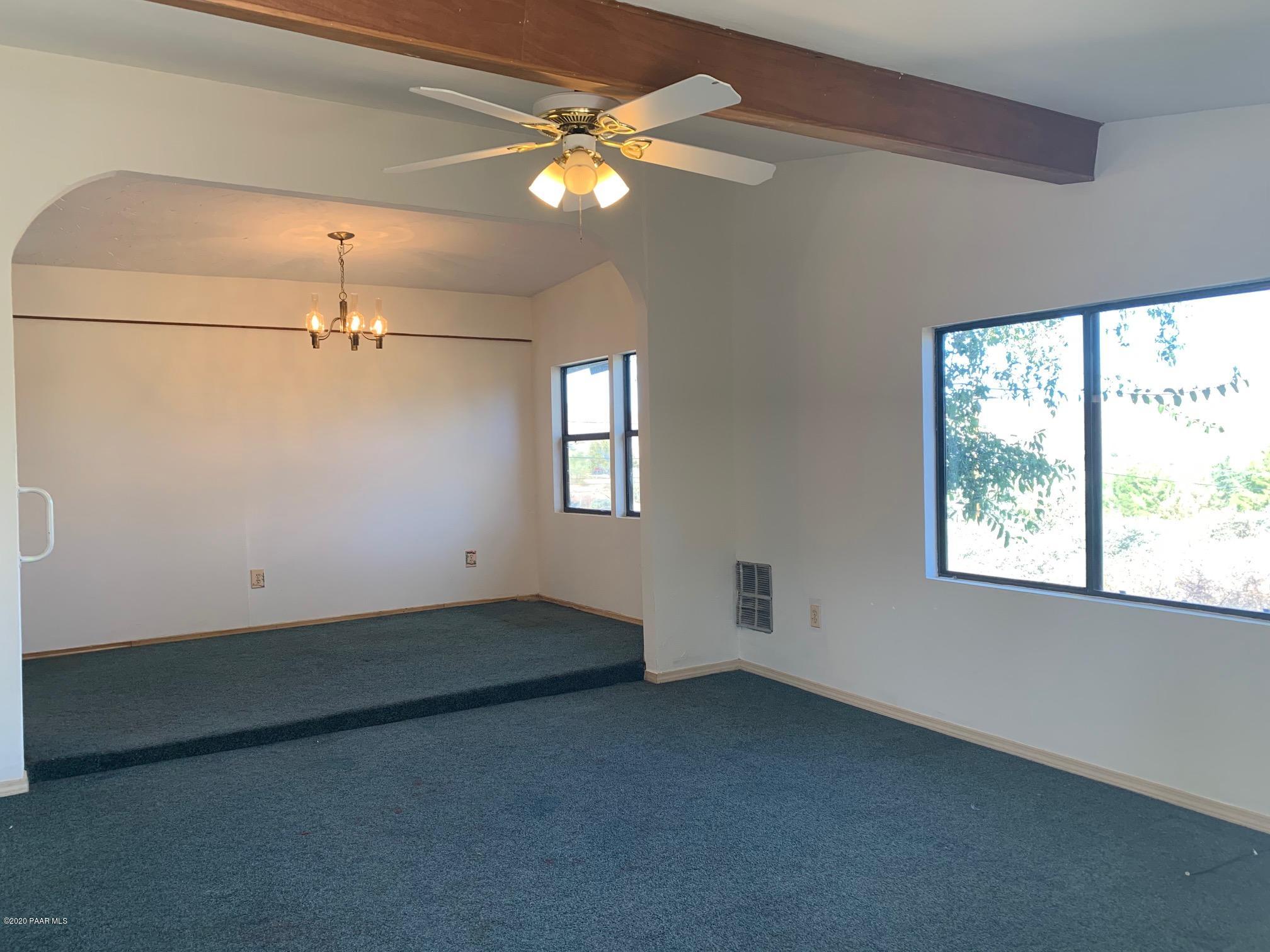 13250 Kofa Road Mayer, AZ 86333 - Photo 6 of 19 Living Room to Dining