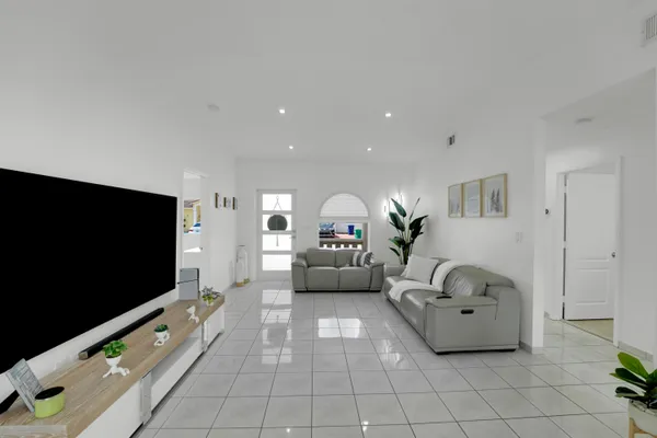 $3,375 | 17255 Northwest 72nd Court, Hialeah, FL 33015