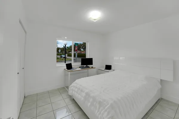 $3,375 | 17255 Northwest 72nd Court, Hialeah, FL 33015