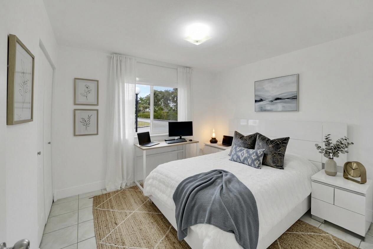 17255 Northwest 72nd Court Hialeah, FL 33015 - Photo 38 of 51 IMG_2581