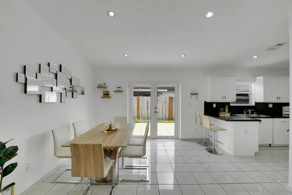 $3,375 | 17255 Northwest 72nd Court, Hialeah, FL 33015