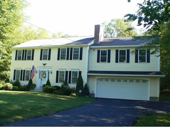 214 Hooksett Road Auburn, NH 03032 - Photo 1 of 1