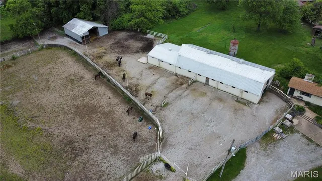 $699,000 | 5501 Dober Lane, St. Louis, MO 63129