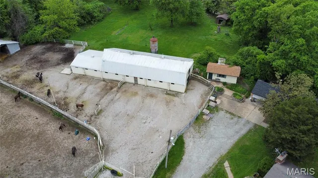 $699,000 | 5501 Dober Lane, St. Louis, MO 63129