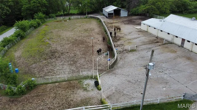 $699,000 | 5501 Dober Lane, St. Louis, MO 63129