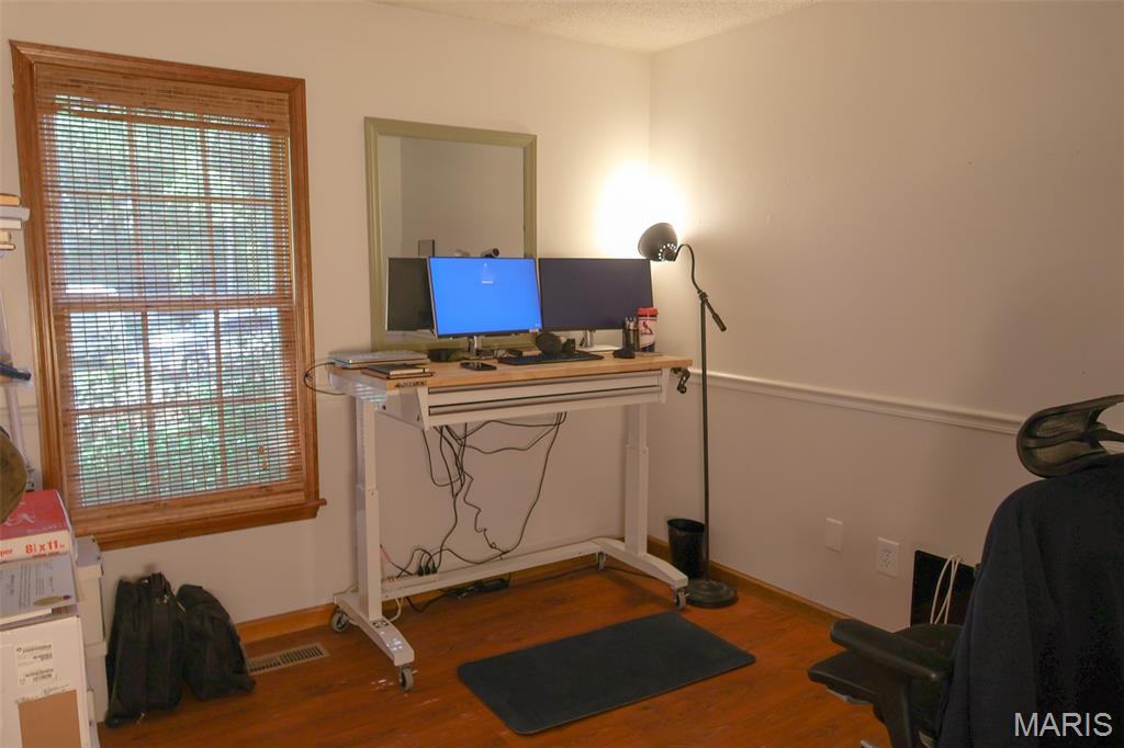 5501 Dober Lane St. Louis, MO 63129 - Photo 35 of 62