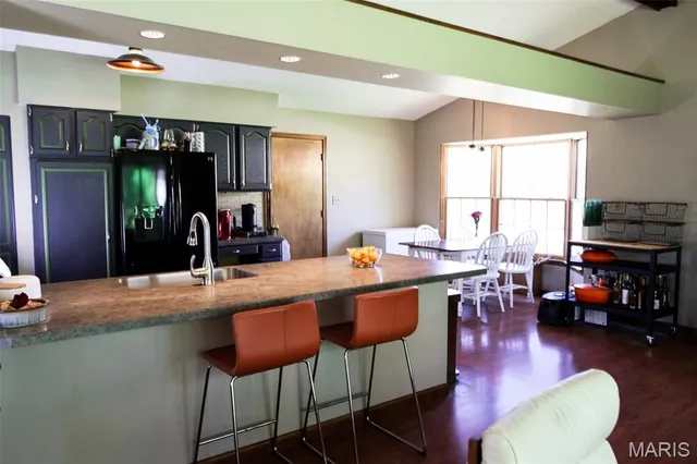 $699,000 | 5501 Dober Lane, St. Louis, MO 63129