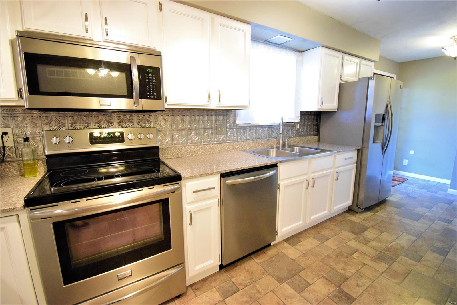 210 Blue Ridge Drive Belleville, IL 62223 - Photo 23 of 40 Gallery Image 23