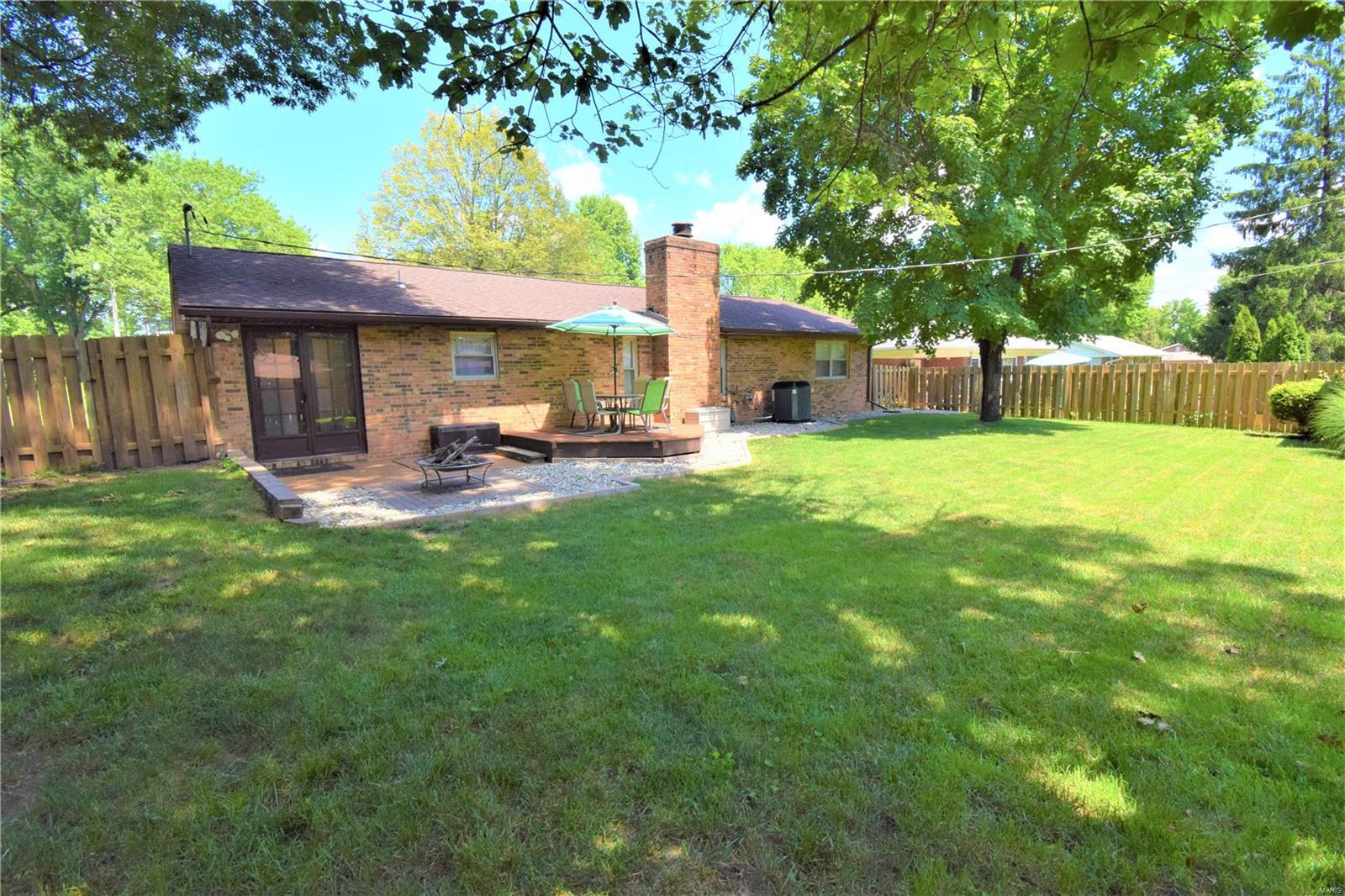 210 Blue Ridge Drive Belleville, IL 62223 - Photo 36 of 40 Gallery Image 36