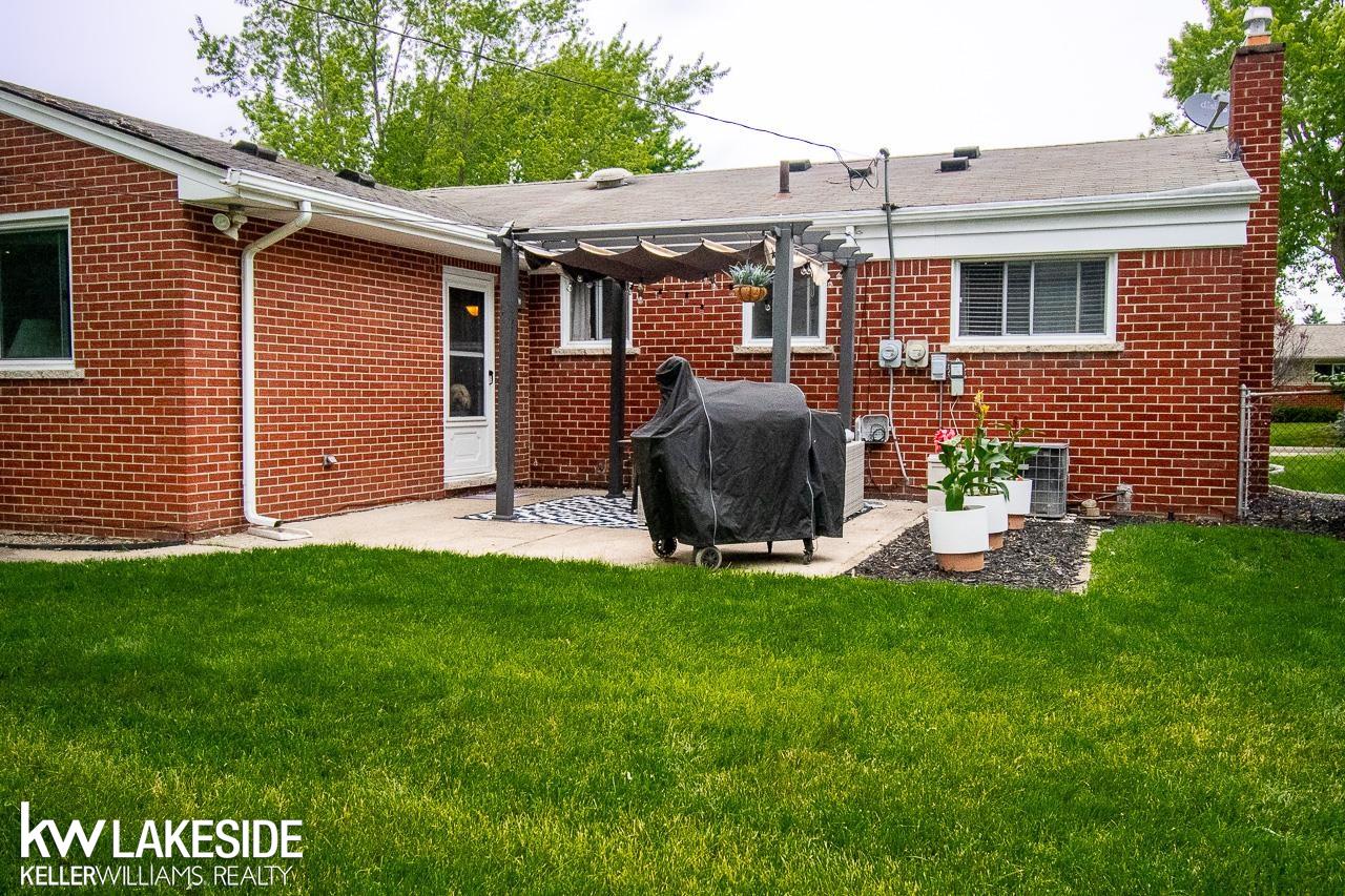 18530 Bittersweet Road Fraser, MI 48026 - Photo 24 of 24