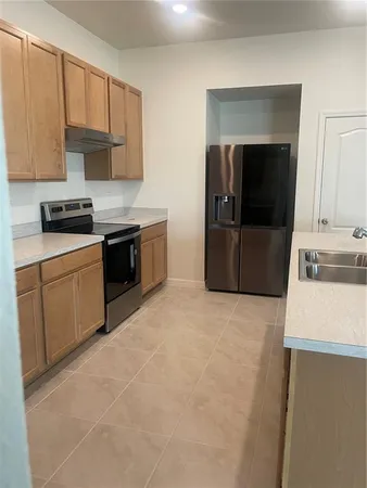 $2,500 | 13031 Thatch Palm Way, Orlando, FL 32828