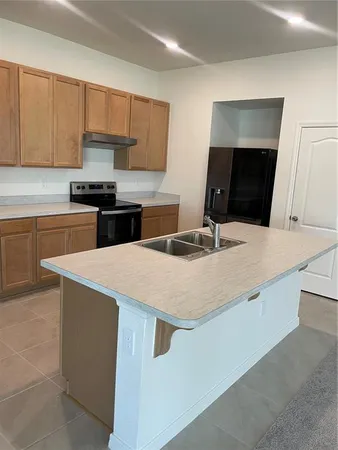 $2,500 | 13031 Thatch Palm Way, Orlando, FL 32828