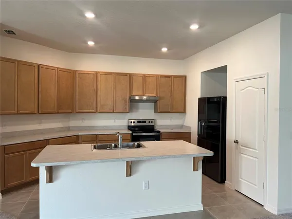 $2,500 | 13031 Thatch Palm Way, Orlando, FL 32828