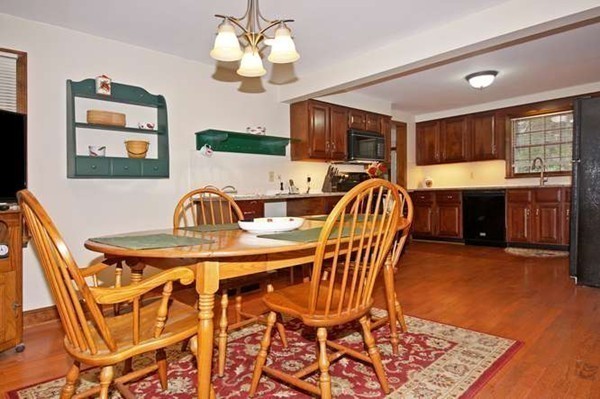 2 Myrna Road Lexington, MA 02420 - Photo 8 of 29