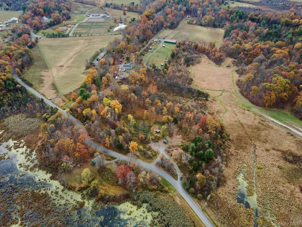$139,999 | 165 West Camp Road, Saugerties, NY 12477