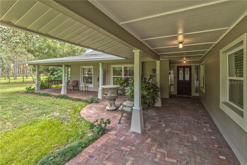 3327 Powerline Road Lithia, FL 33547 - Photo 3 of 25 Gallery Image 3