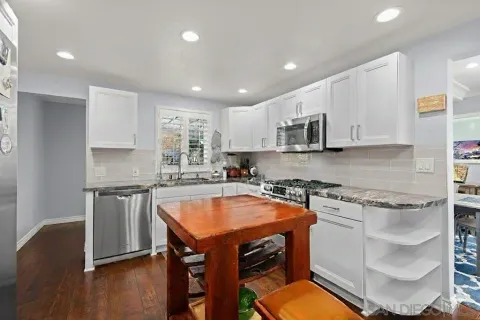 $1,595,000 | 2038 South Freeman Street, Oceanside, CA 92054