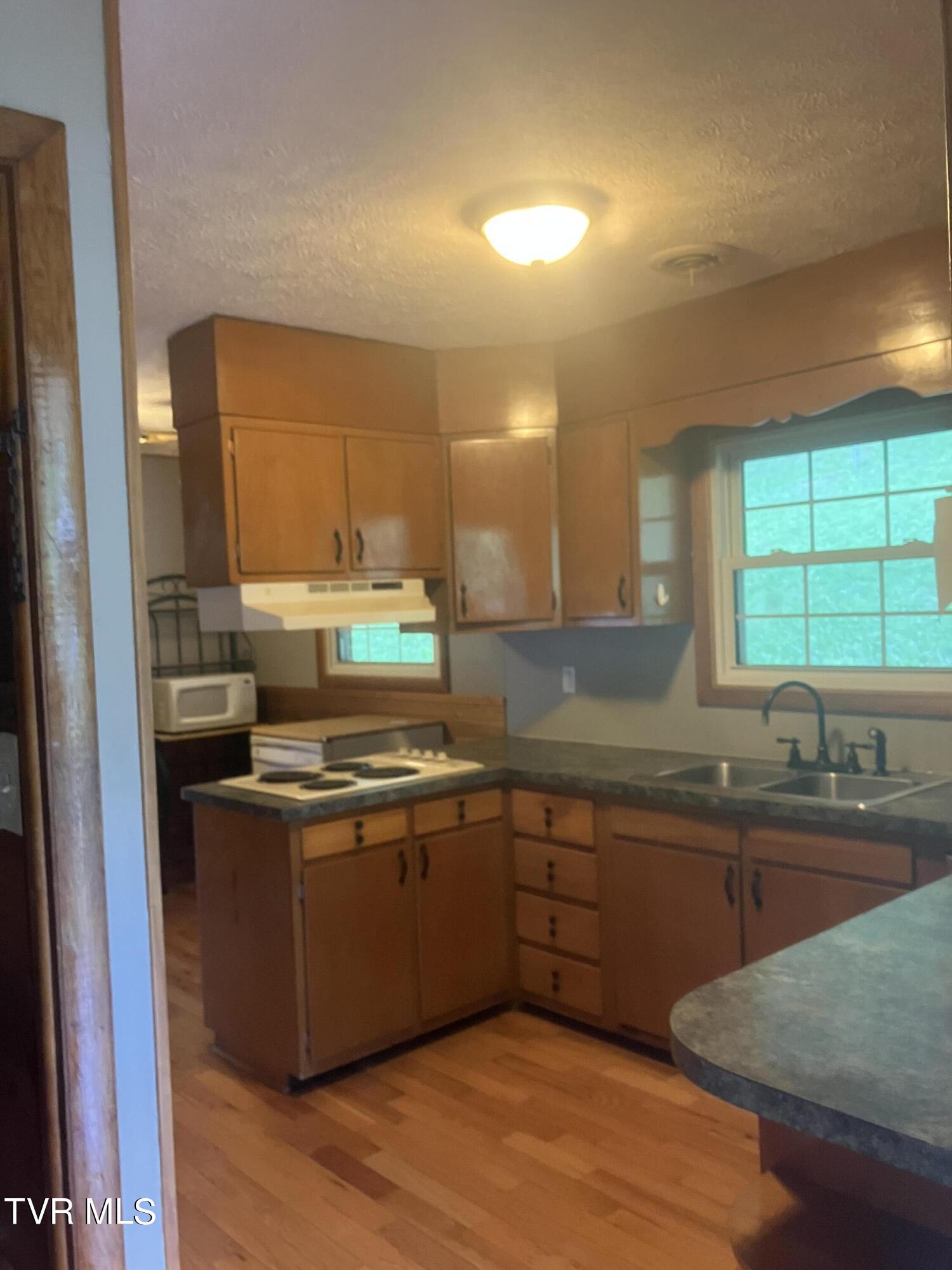 7247 Birchfield Road Wise, VA 24293 - Photo 8 of 51 *