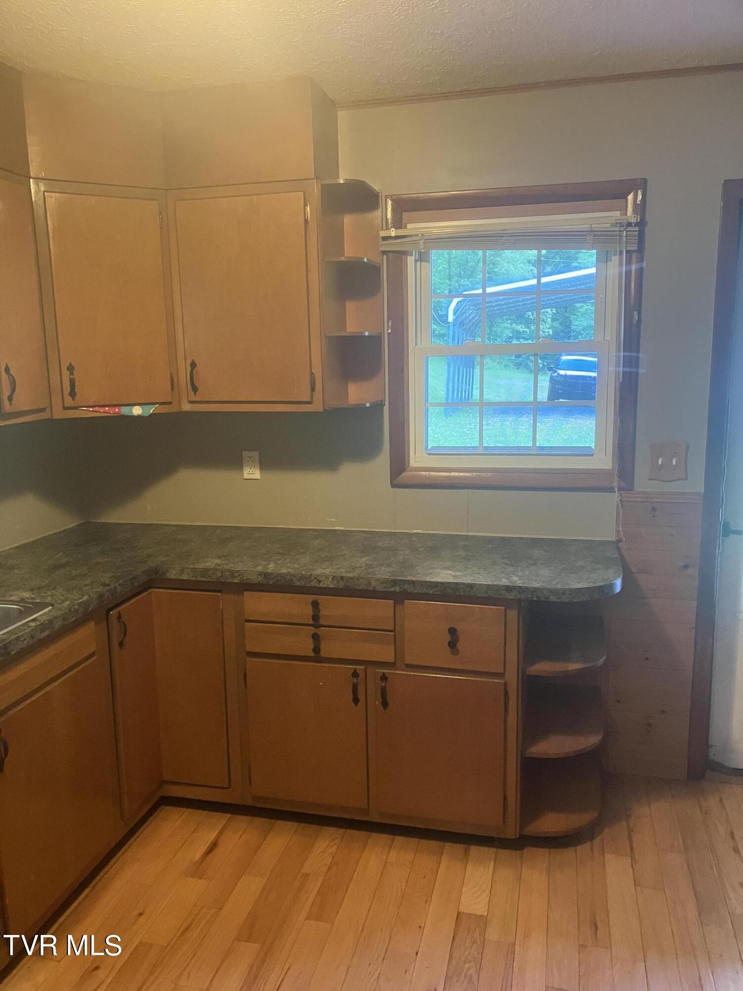 7247 Birchfield Road Wise, VA 24293 - Photo 9 of 51 *