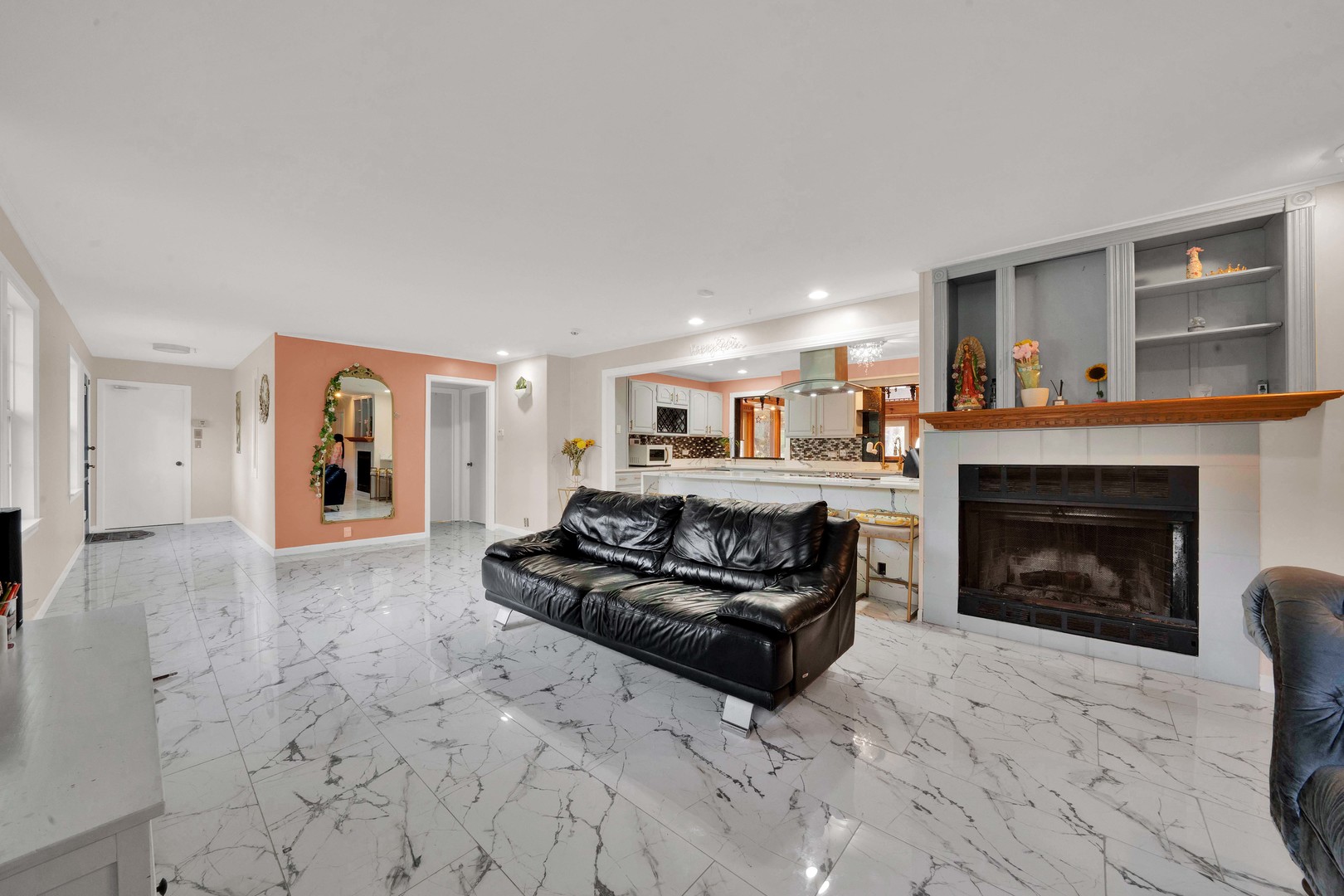 2135 West Richton Road Steger, IL 60475 - Photo 4 of 35 a living room with furniture and a fireplace