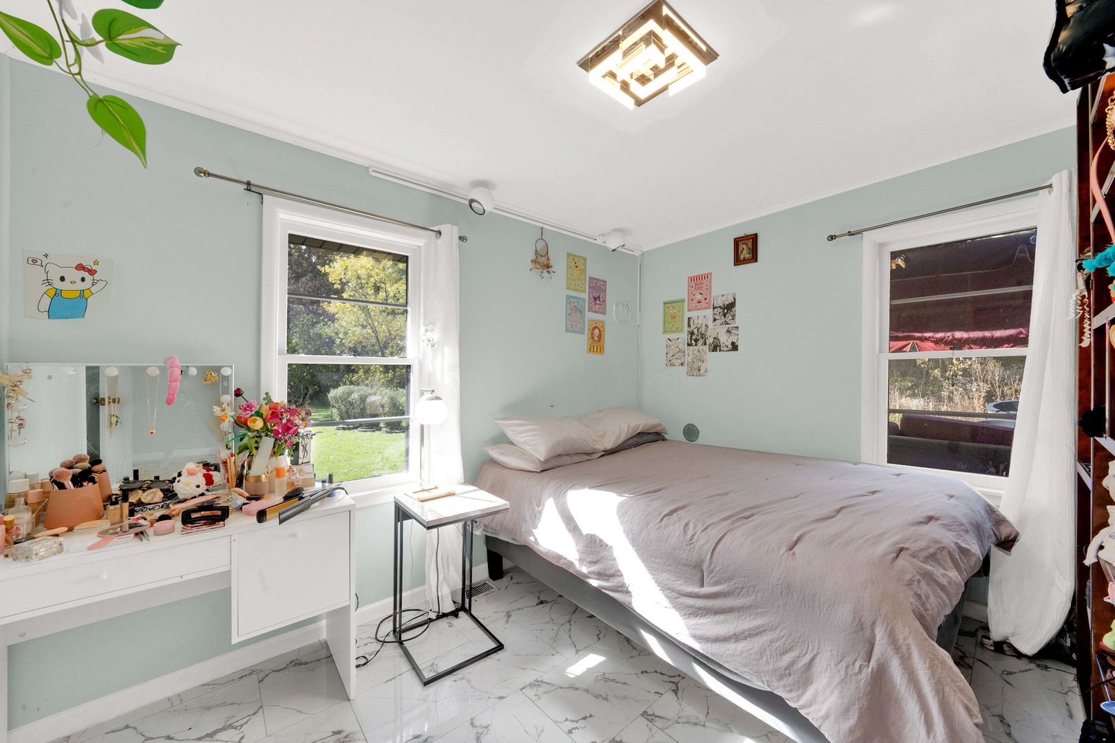 2135 West Richton Road Steger, IL 60475 - Photo 10 of 35 a bedroom with a bed and a window