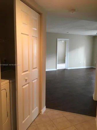 $1,950 | 4175 Haverhill Road, Unit 906, West Palm Beach, FL 33417