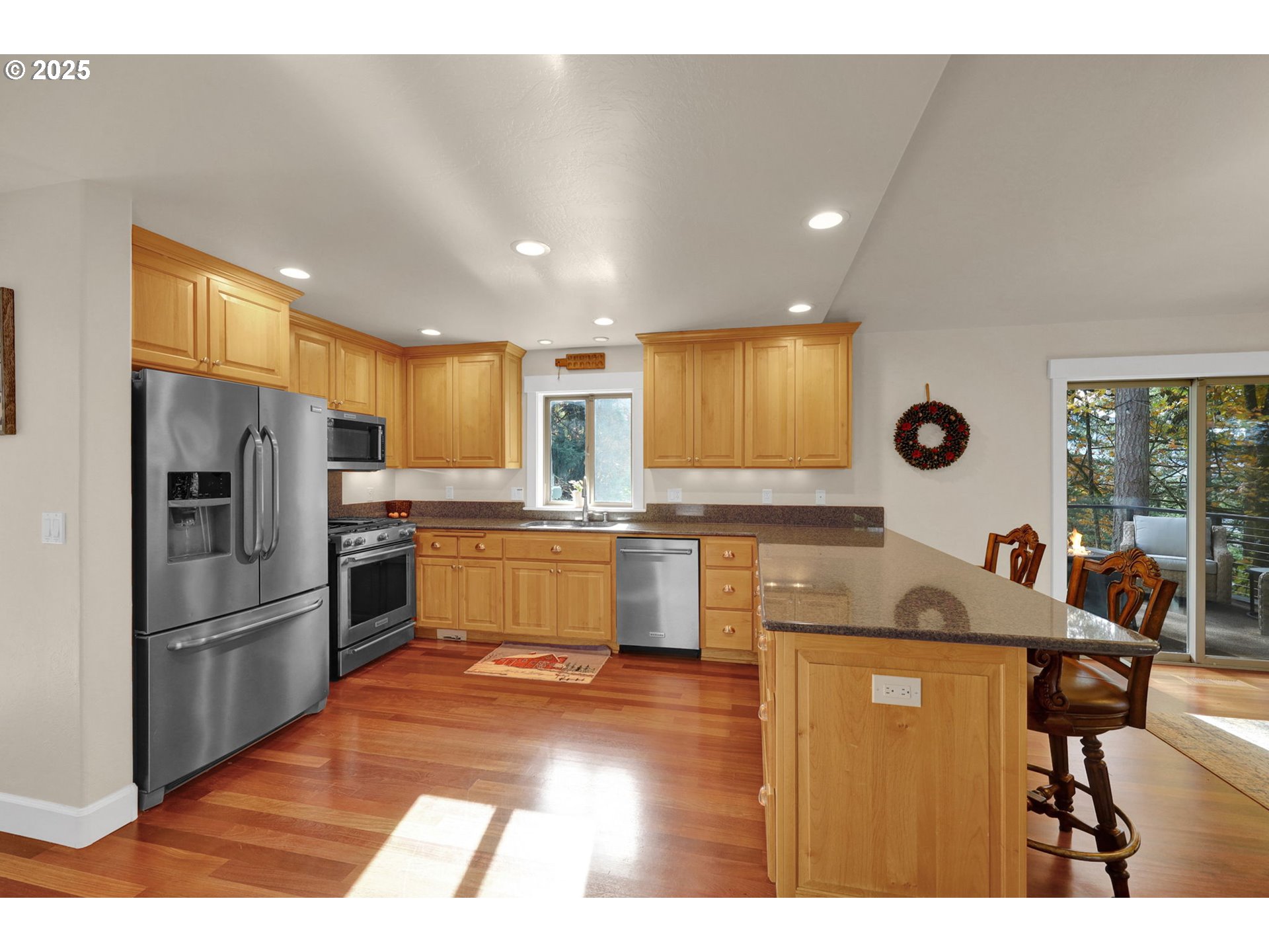 766 South 47th Place Springfield, OR 97478 - Photo 16 of 45