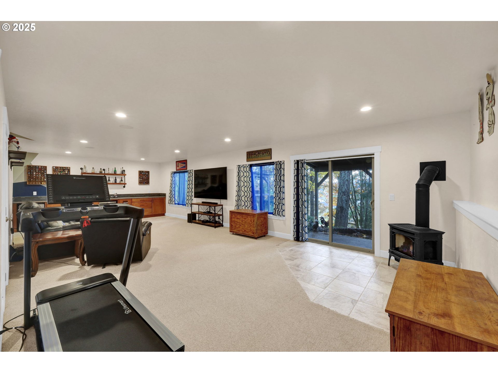 766 South 47th Place Springfield, OR 97478 - Photo 34 of 45