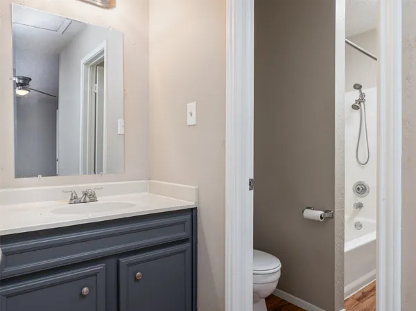 $1,450 | 706 Rollingway Drive, Unit B, Round Rock, TX 78681