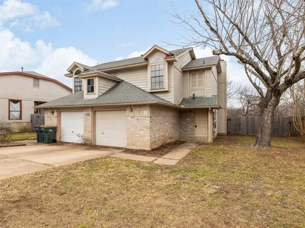 $1,450 | 706 Rollingway Drive, Unit B, Round Rock, TX 78681