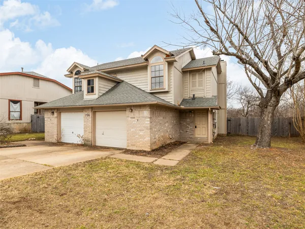 $1,450 | 706 Rollingway Drive, Unit B, Round Rock, TX 78681