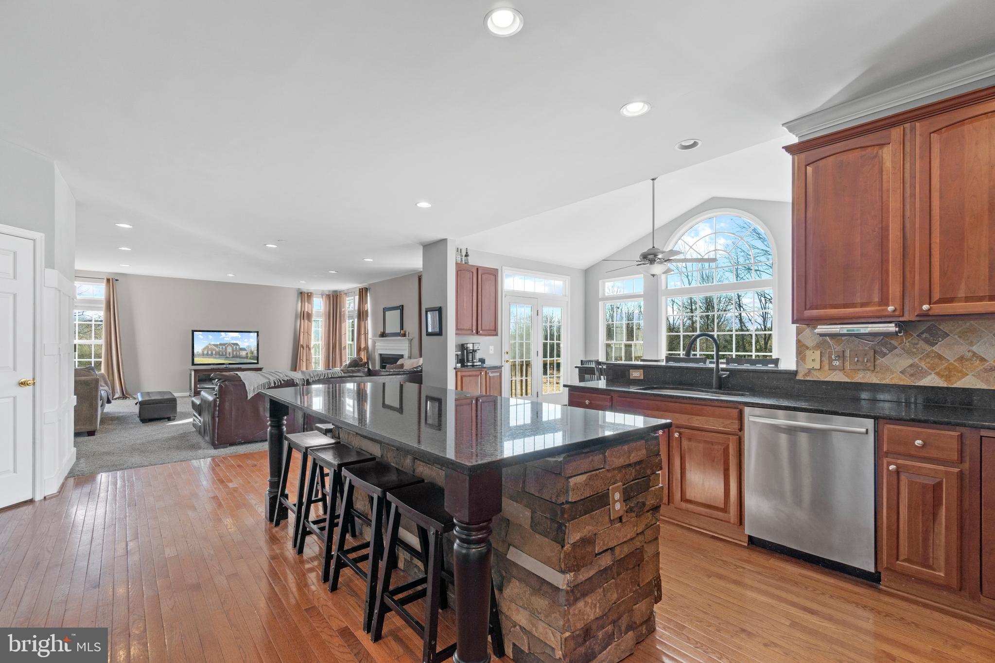 4651 Spring Run Road Warrenton, VA 20187 - Photo 14 of 28 Gallery Image 14