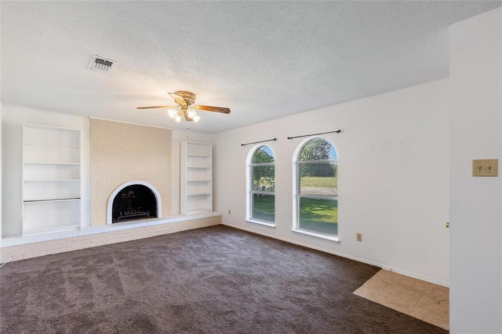 2907 Charity Road Commerce, TX 75428 - Photo 3 of 21