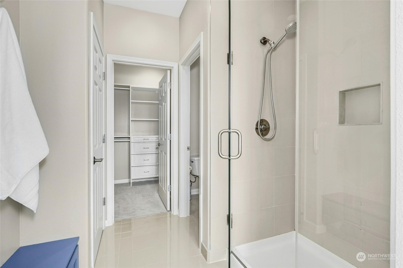 2425 Northeast 20th Street Renton, WA 98056 - Photo 28 of 39 a view of a bathroom from a hallway