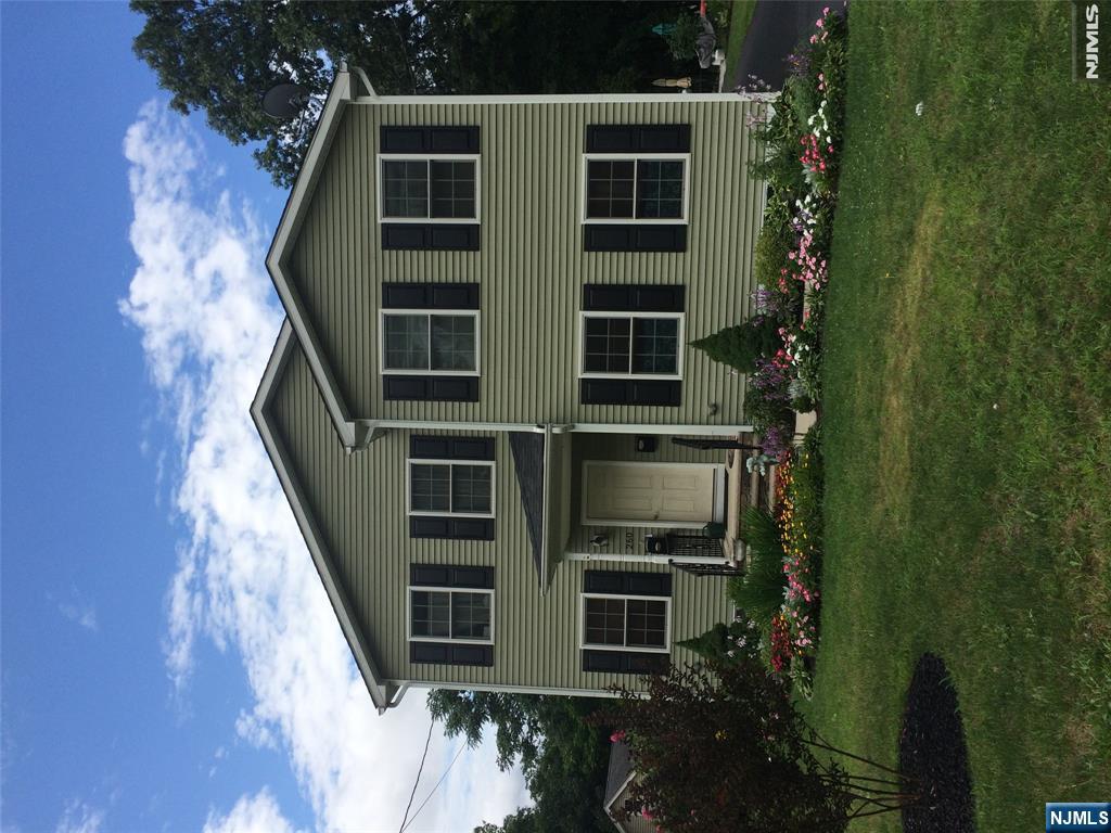 260 Edwards Street, Unit B Ridgewood, NJ 07450 - Photo 23 of 24