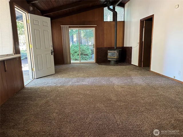 $1,695 | 480 East Timberlake Drive, Shelton, WA 98584