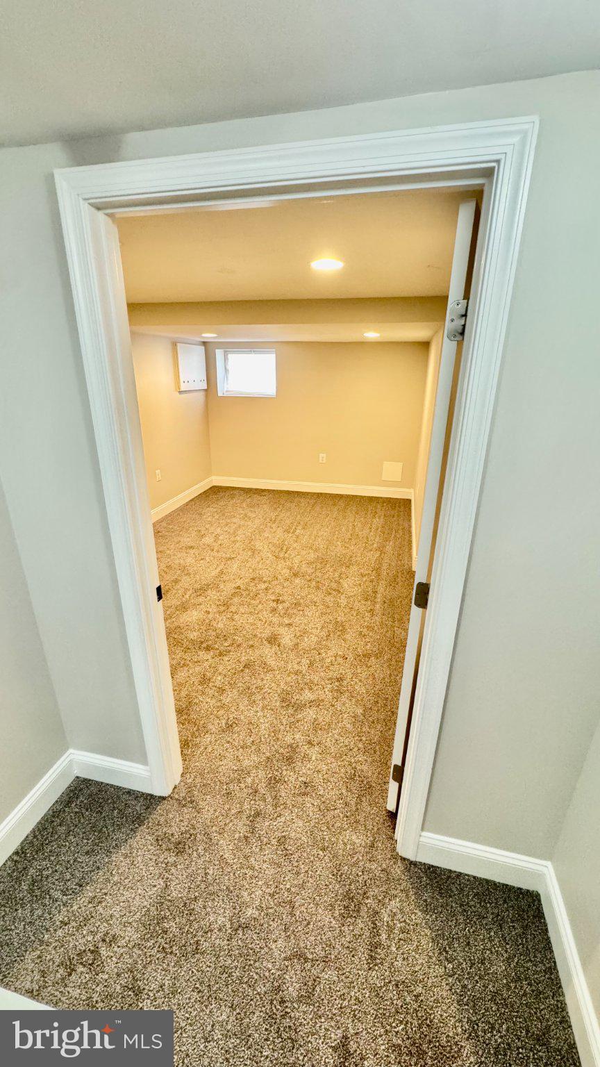 2705 East Biddle Street Baltimore, MD 21213 - Photo 10 of 12 a view of a small room