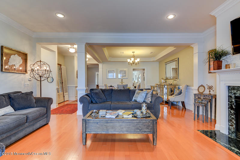 2201 River Road, Unit 2103 Point Pleasant, NJ 08742 - Photo 13 of 47 4.3-Living Room