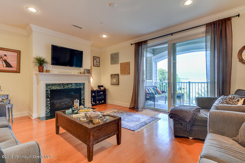 2201 River Road, Unit 2103 Point Pleasant, NJ 08742 - Photo 14 of 47 4.4-Living Room