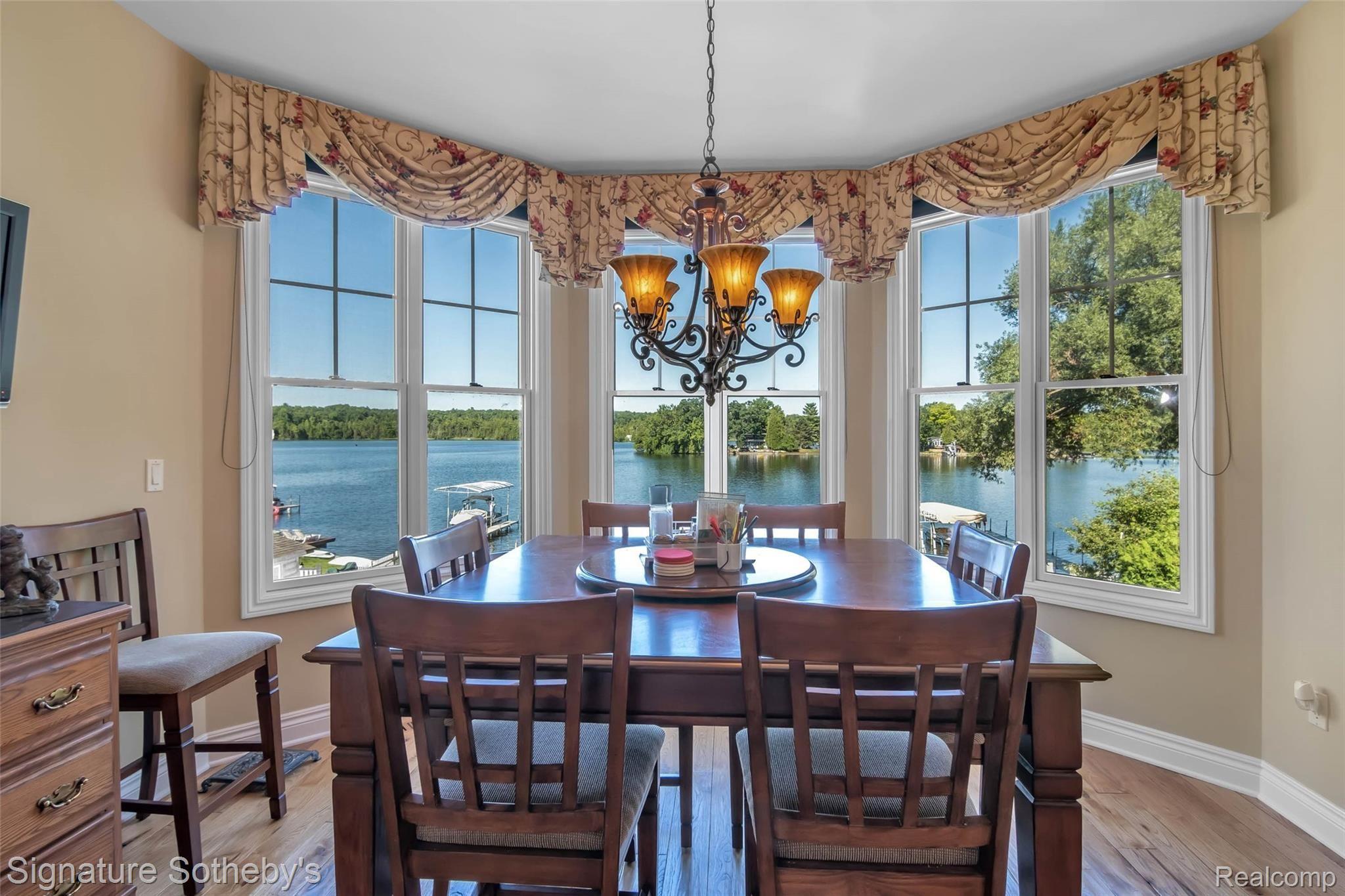 2541 Kingston Road Leonard, MI 48367 - Photo 18 of 62 13-2541 Kingston Rd -WindowStill-Re.jpg