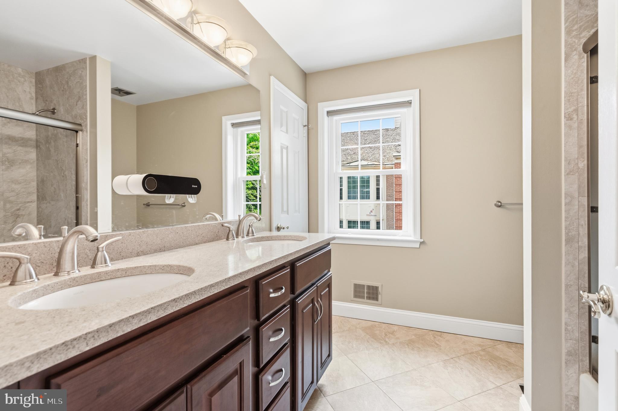 8015 Quarry Ridge Way Bethesda, MD 20817 - Photo 48 of 65