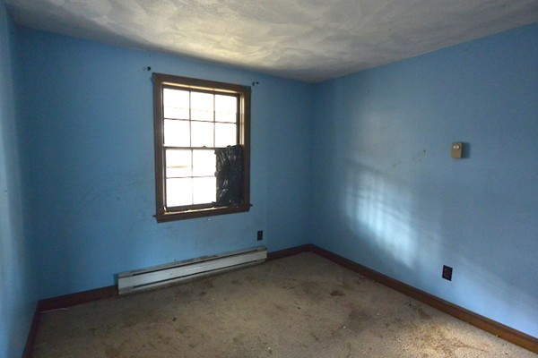 5 Spring Road Middleton, MA 01949 - Photo 13 of 16 an empty room with a window
