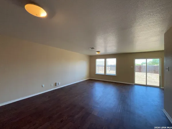 $1,595 | 8223 Maple Meadow Drive, Converse, TX 78109